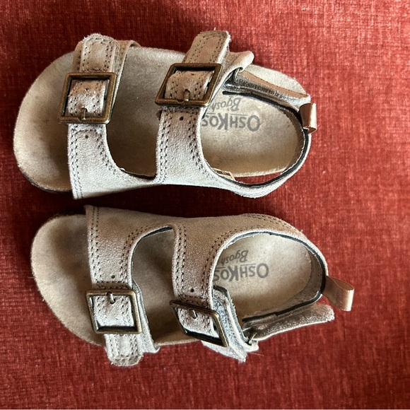 Oshkosh Baby Birkenstock style sandals - Picture 5 of 6